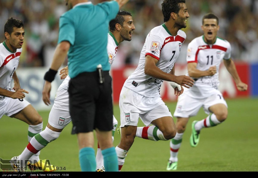 AFC-Iran-Bahrain-Masoud-Shojaei-HR
