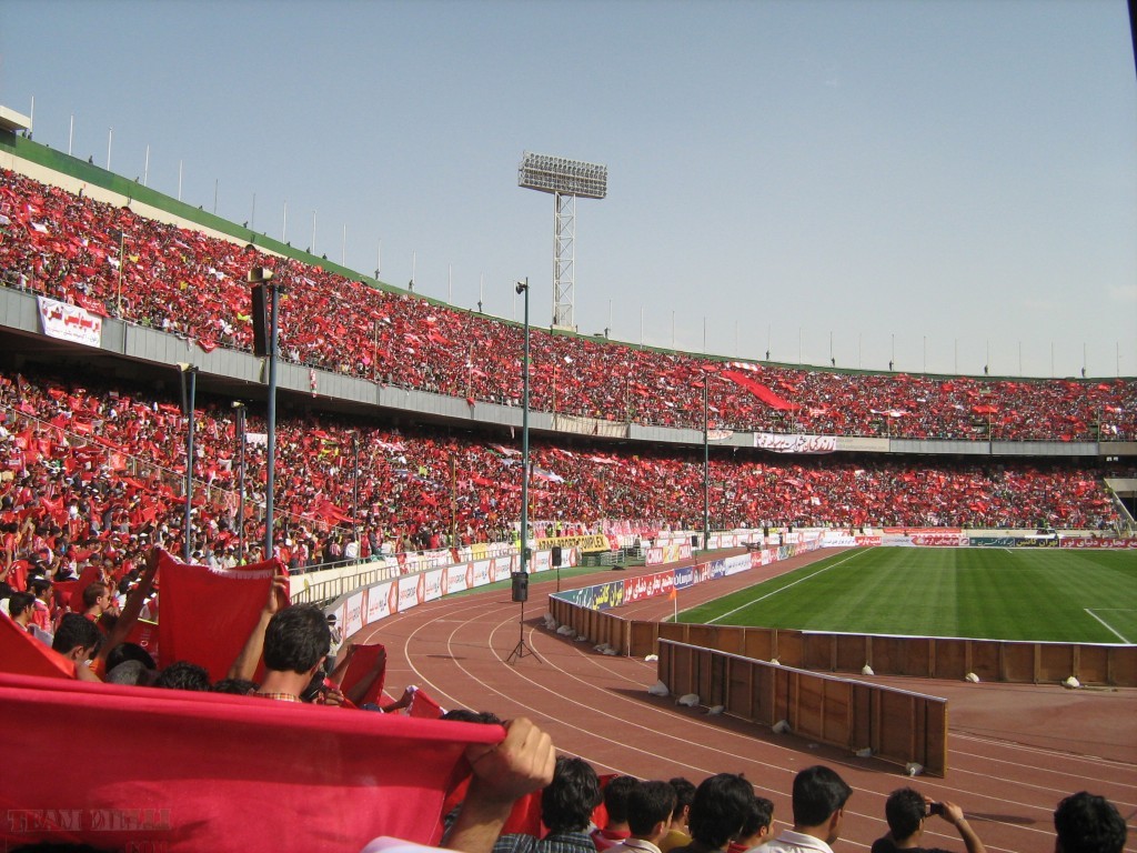 Persepolis fans in Azadi